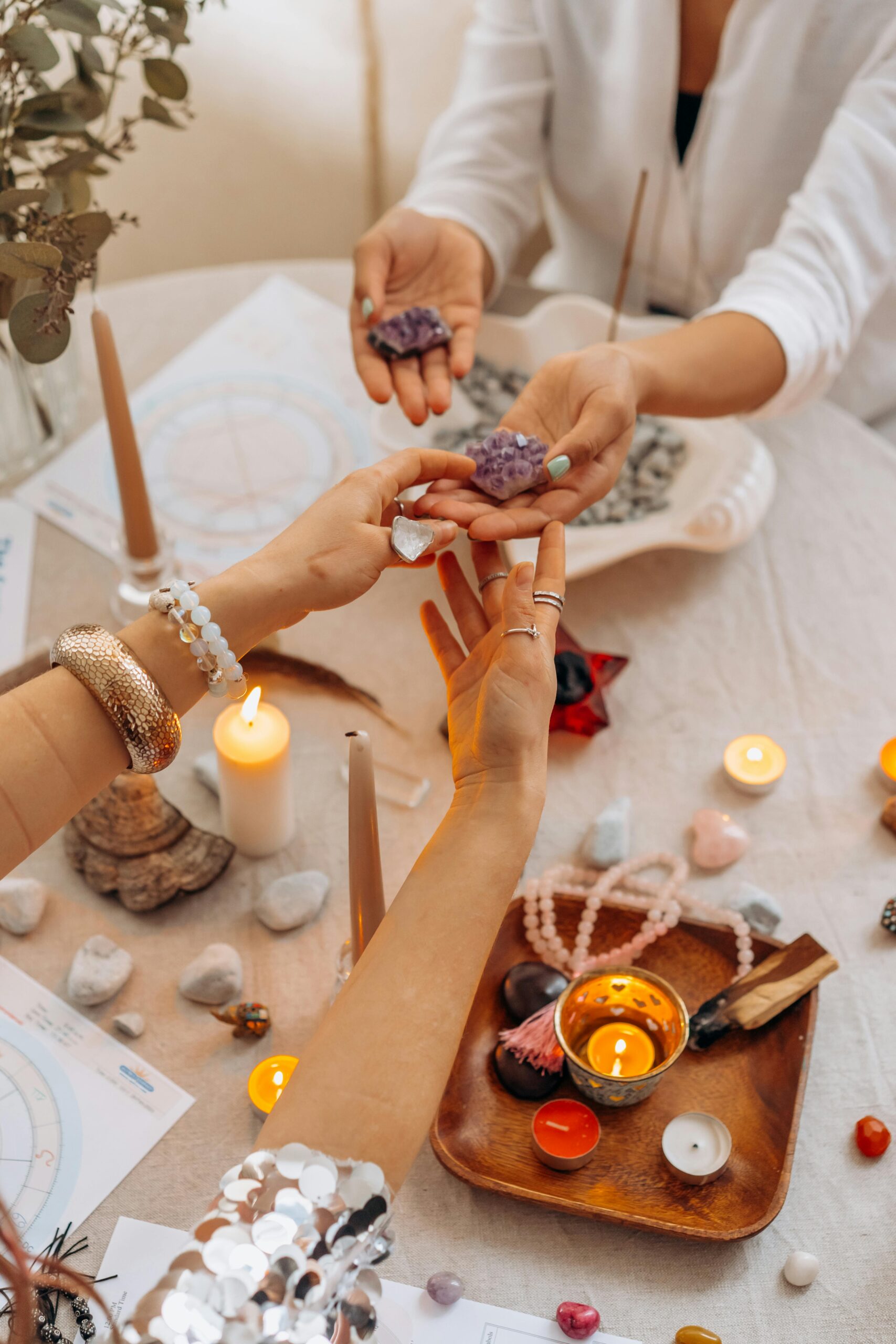 What is New Age Spirituality: Meaning & Spiritual Guidance